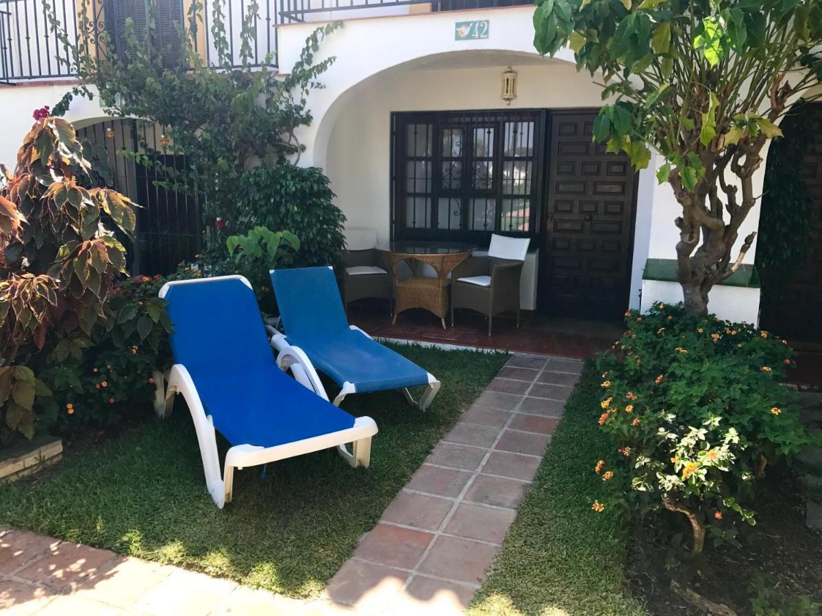 Adosado En Residencial Vila Sitio de Calahonda Quarto foto